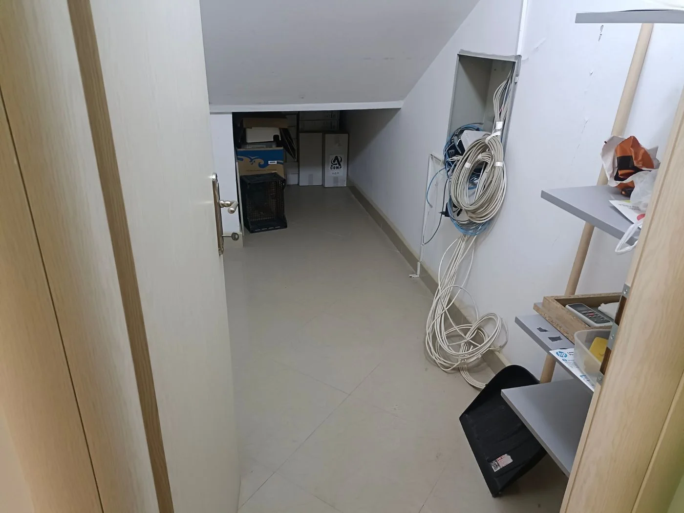 lokal za izdavanje Novi Sad 160m2 12378