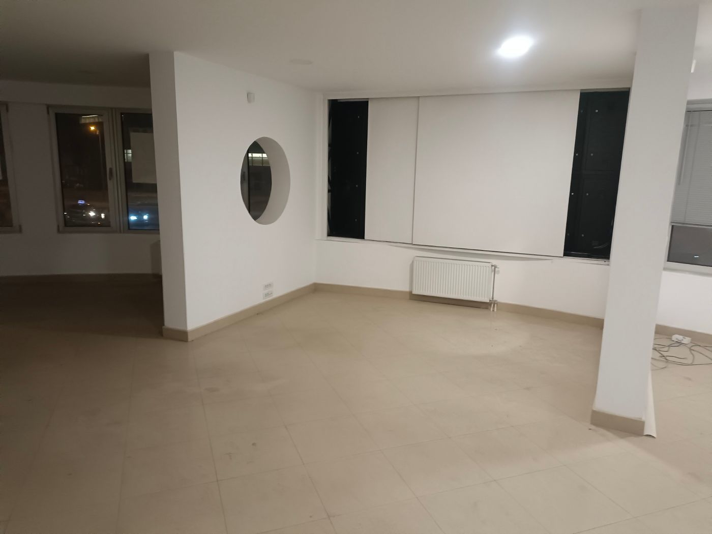 lokal za izdavanje Novi Sad 160m2 12378