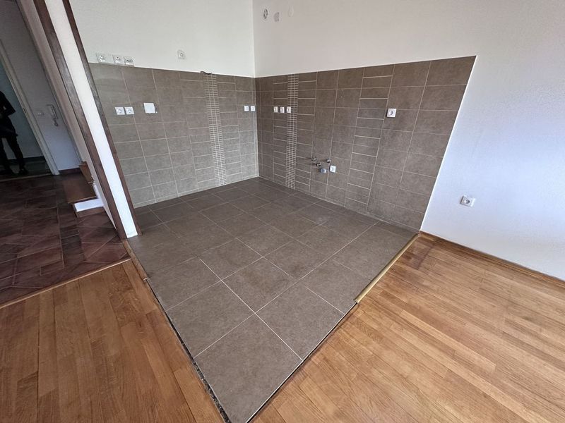 stan na prodaju Novi Sad 154m2 539642