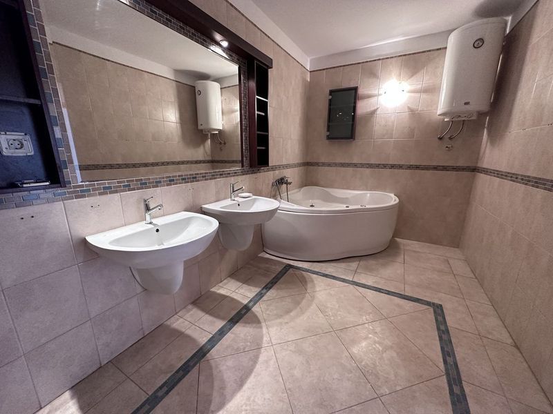 stan na prodaju Novi Sad 154m2 539642