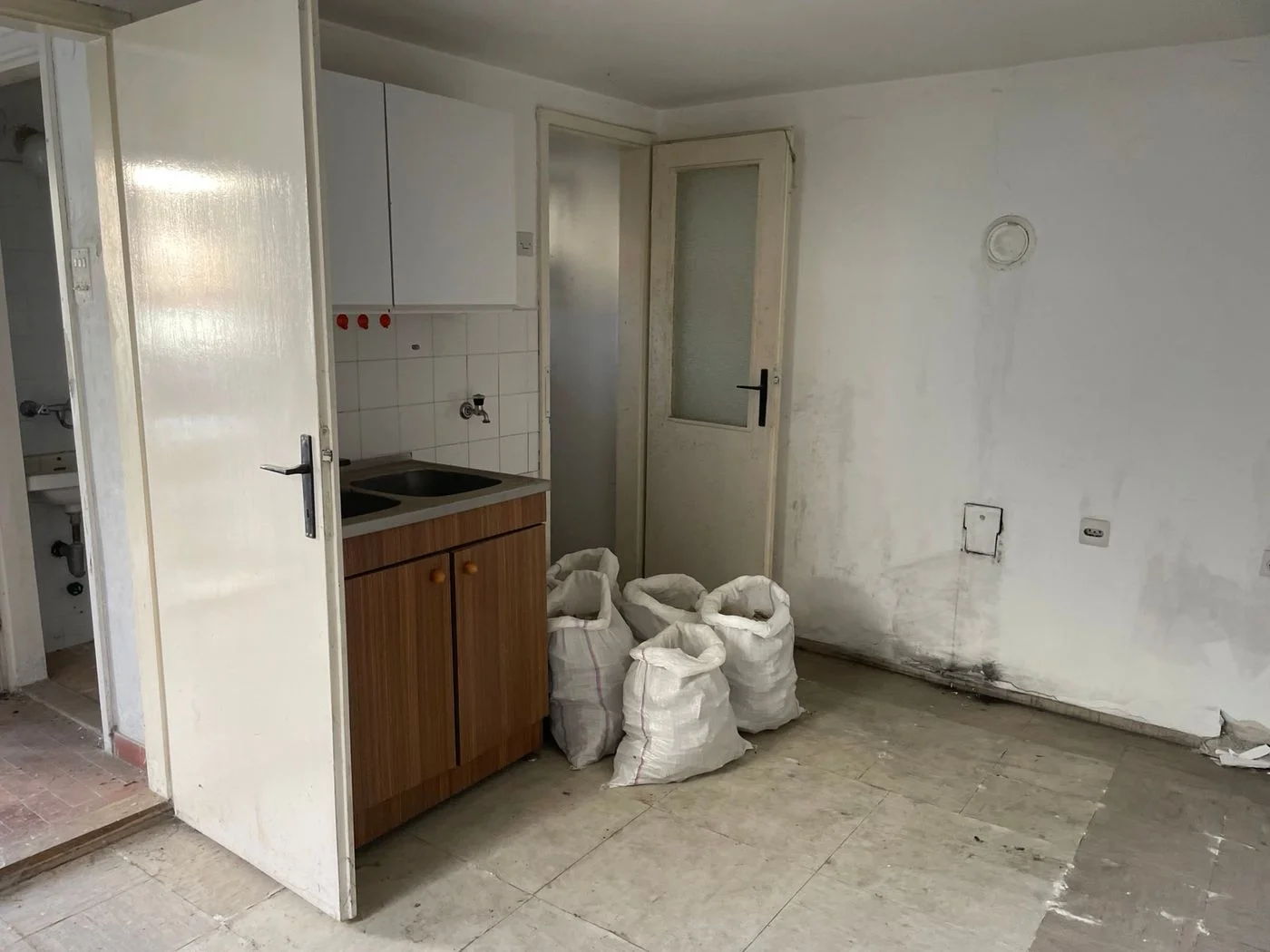 kuca na prodaju Sremska Kamenica 100m2 539651
