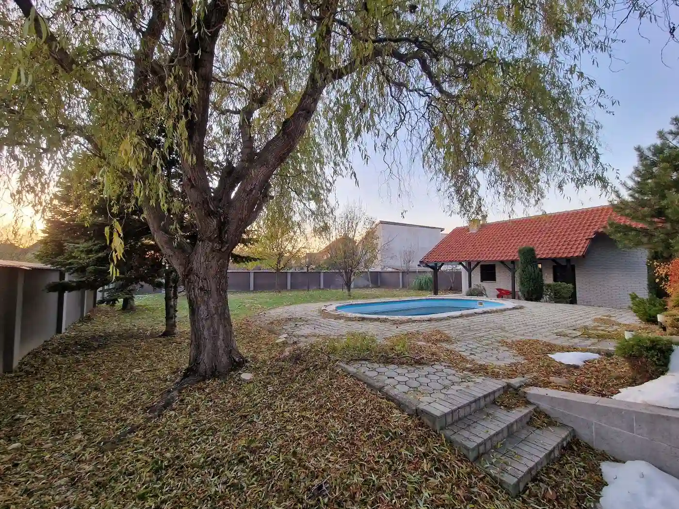 kuca na prodaju Novi Sad 299m2 540983