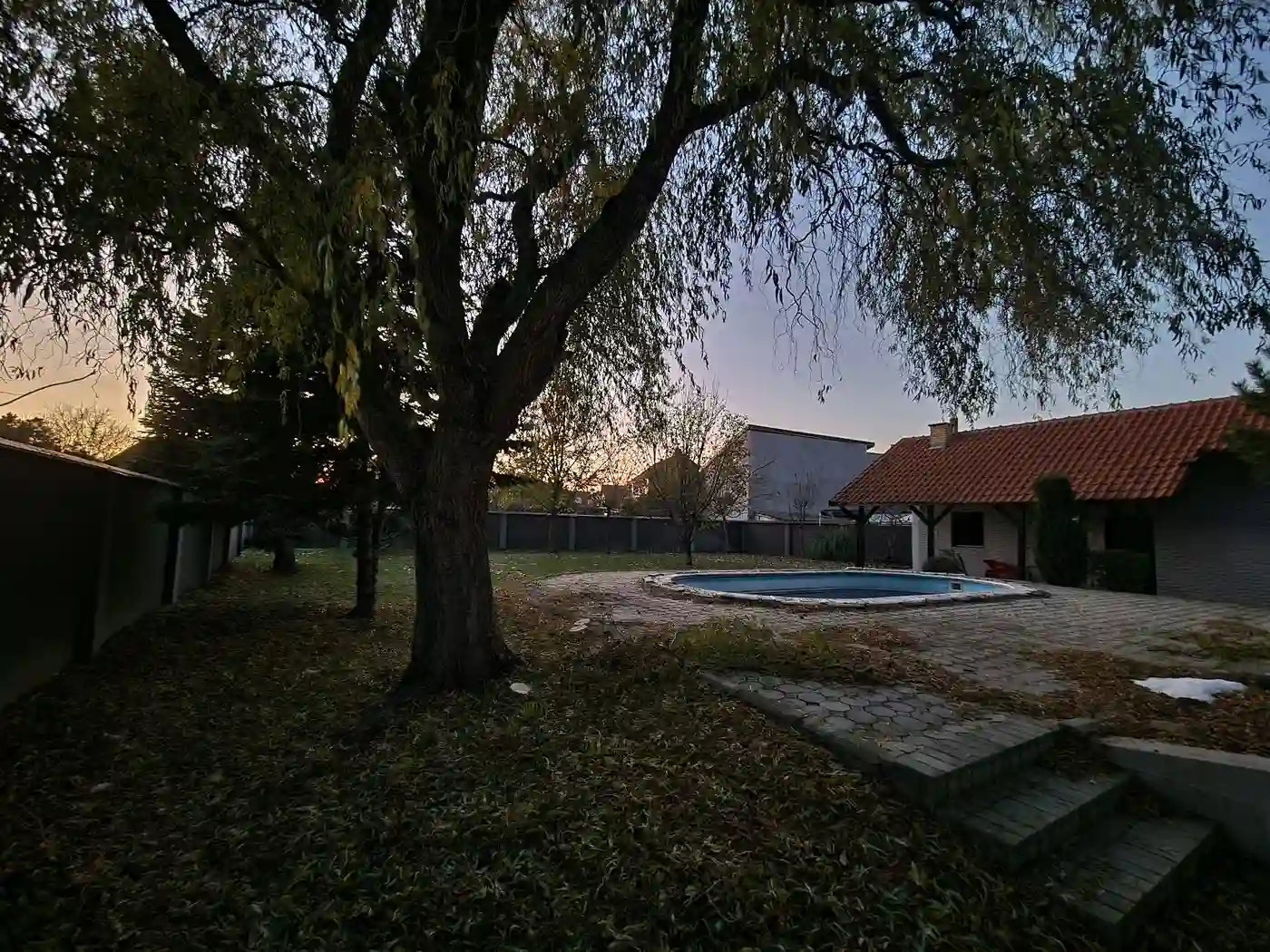 kuca na prodaju Novi Sad 299m2 540983