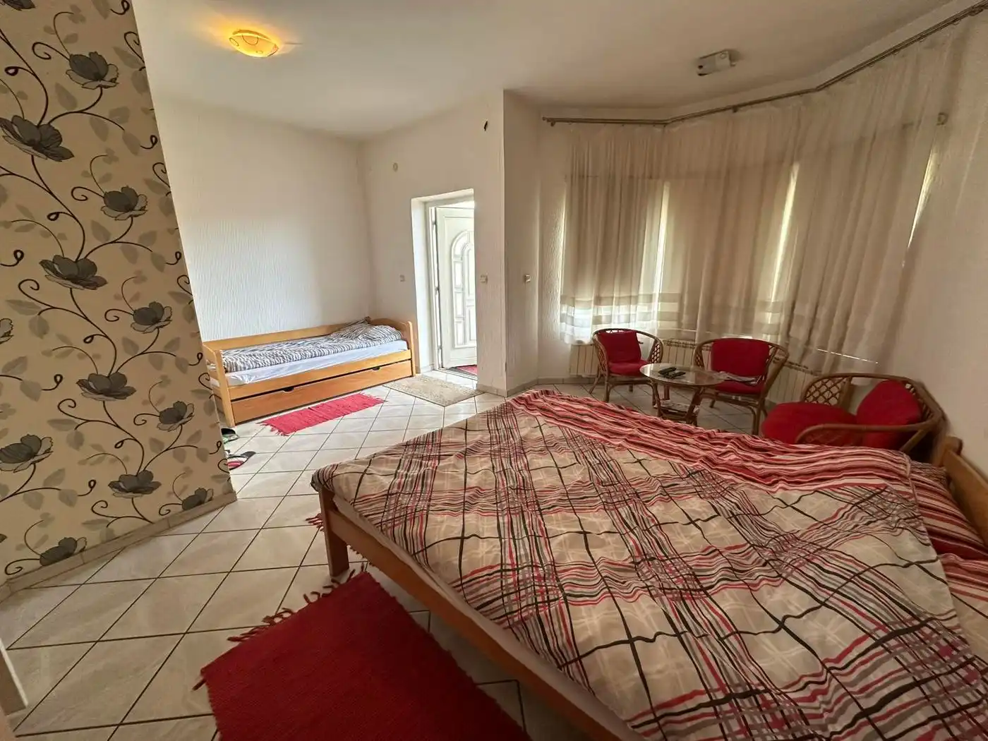 kuca na prodaju Novi Sad 199m2 541292