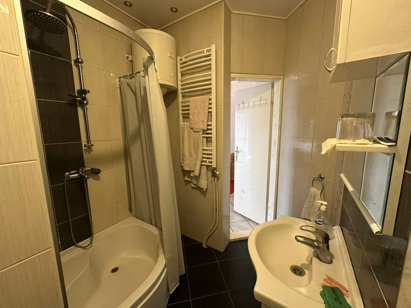 kuca na prodaju Novi Sad 199m2 541292