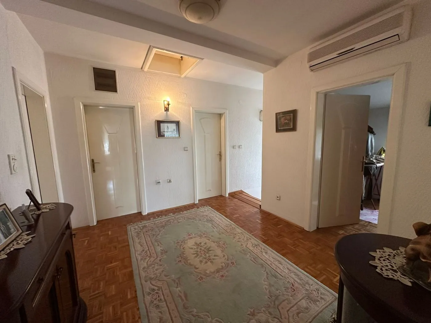 kuca na prodaju Novi Sad 199m2 541292