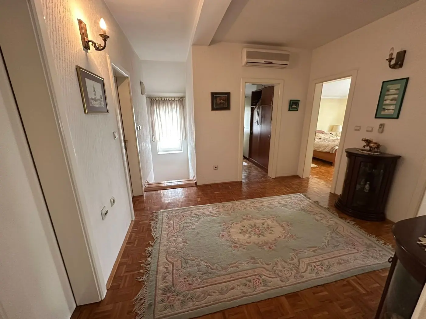 kuca na prodaju Novi Sad 199m2 541292