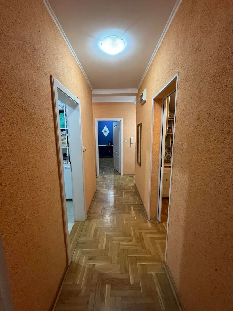 stan na prodaju Novi Sad 80m2 563764