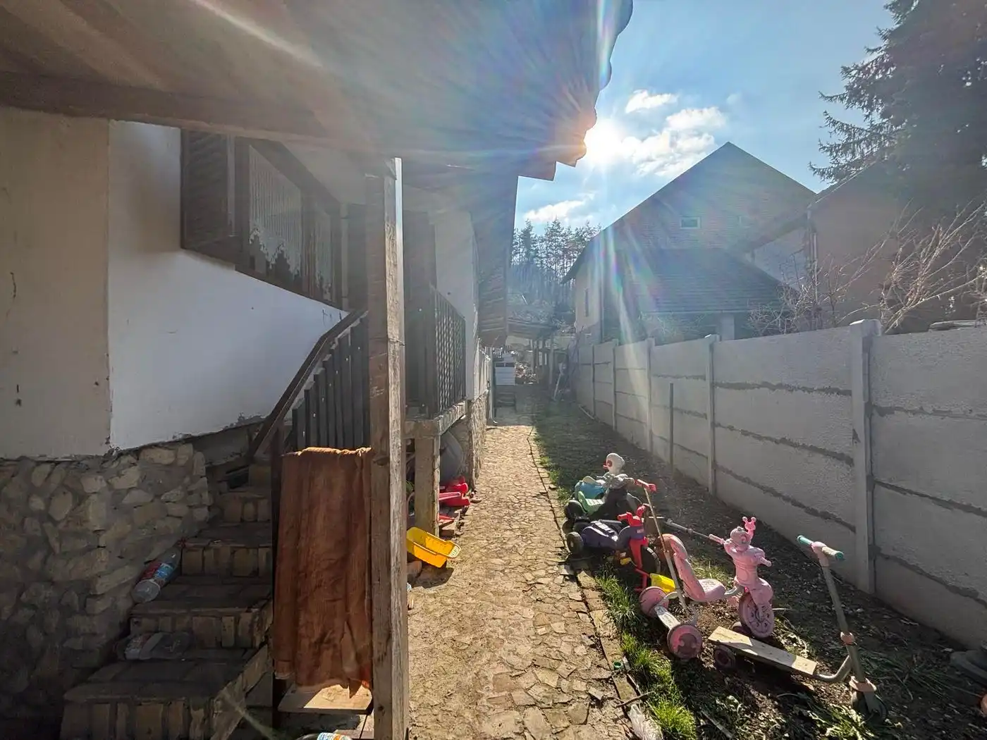 kuca na prodaju Ledinci 138m2 541428