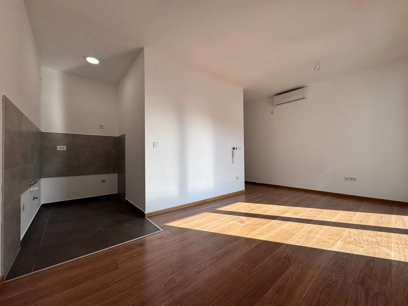 stan na prodaju Novi Sad 49m2 541873