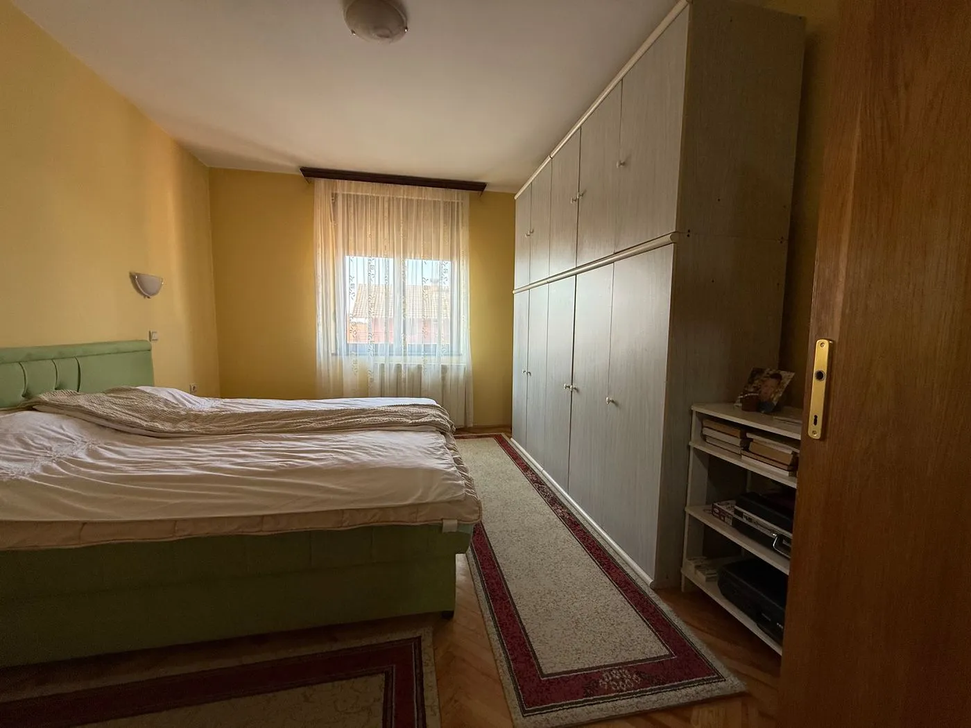 kuca na prodaju Novi Sad 380m2 543035