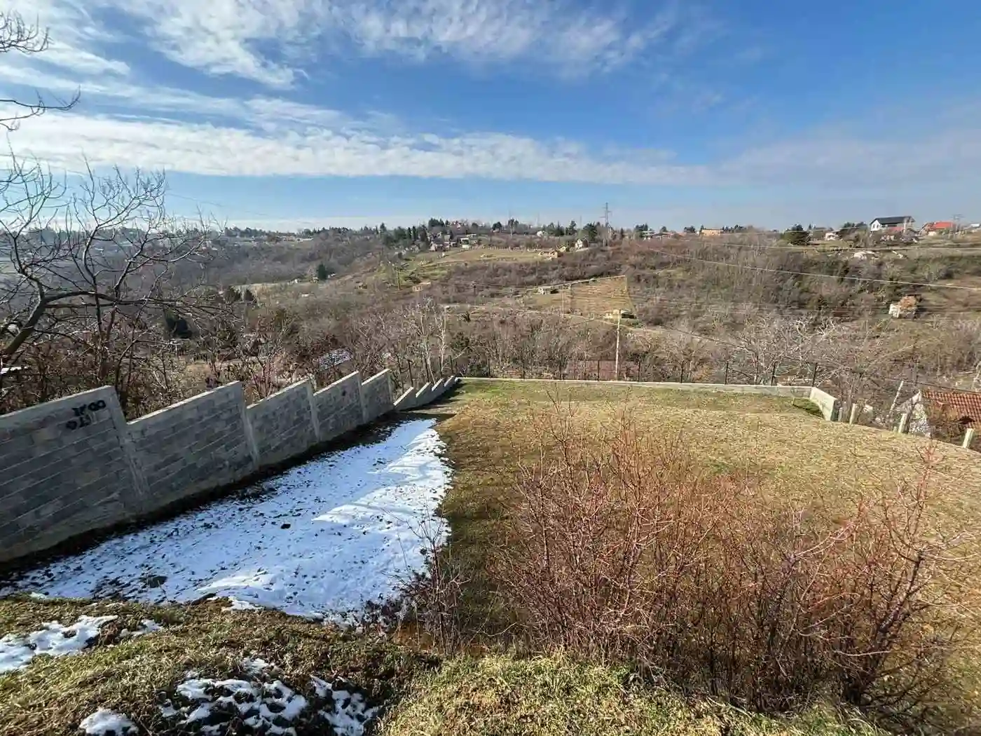 plac na prodaju Sremska Kamenica 2200m2 543117