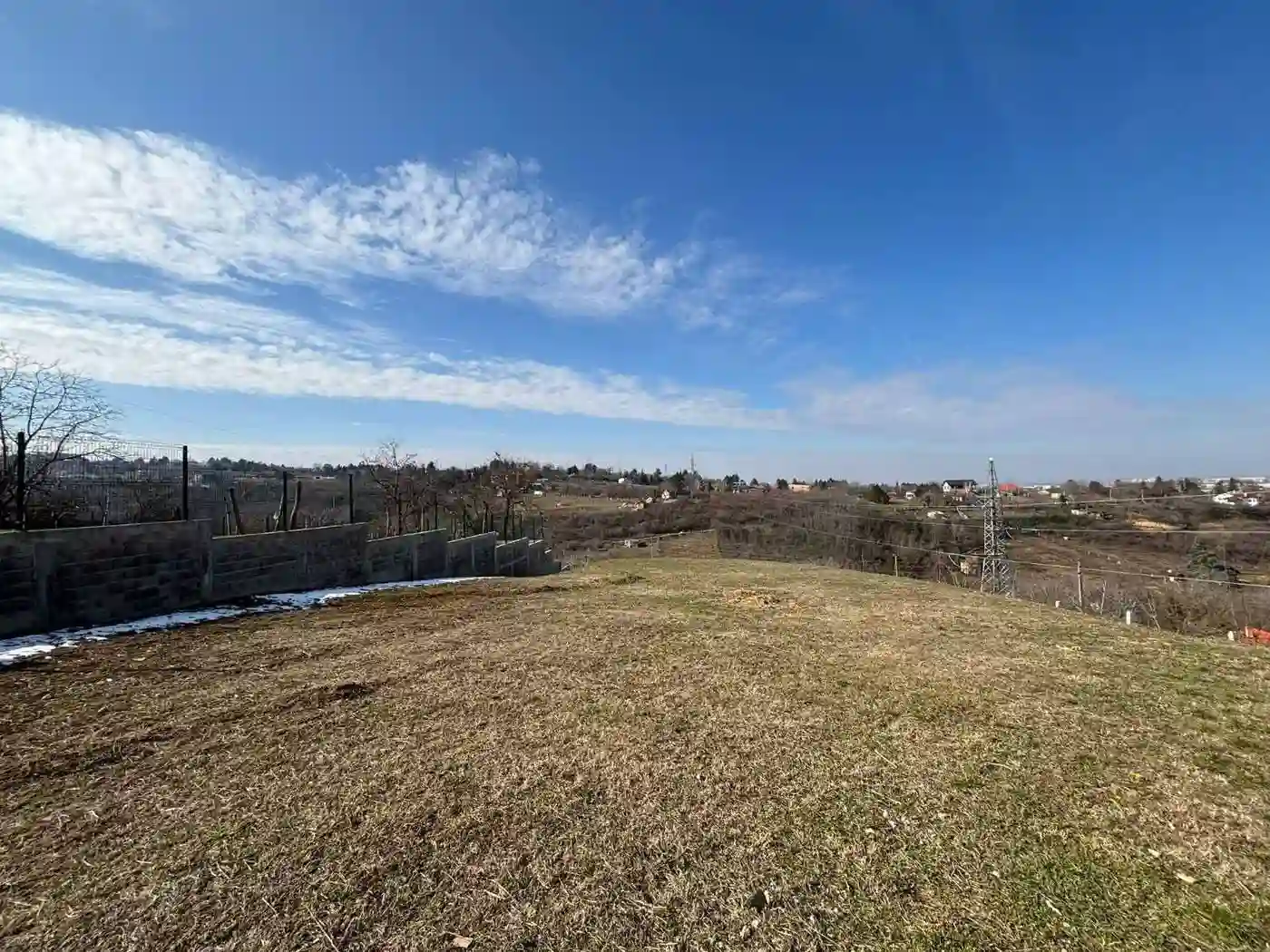 plac na prodaju Sremska Kamenica 2200m2 543117