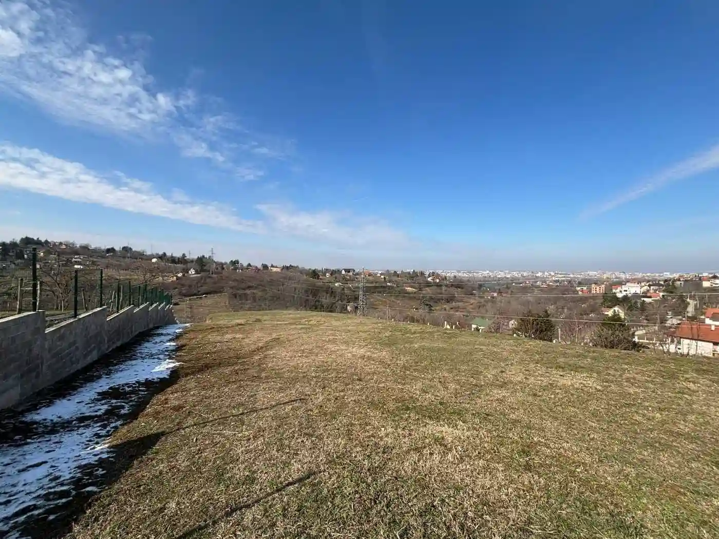plac na prodaju Sremska Kamenica 2200m2 543117
