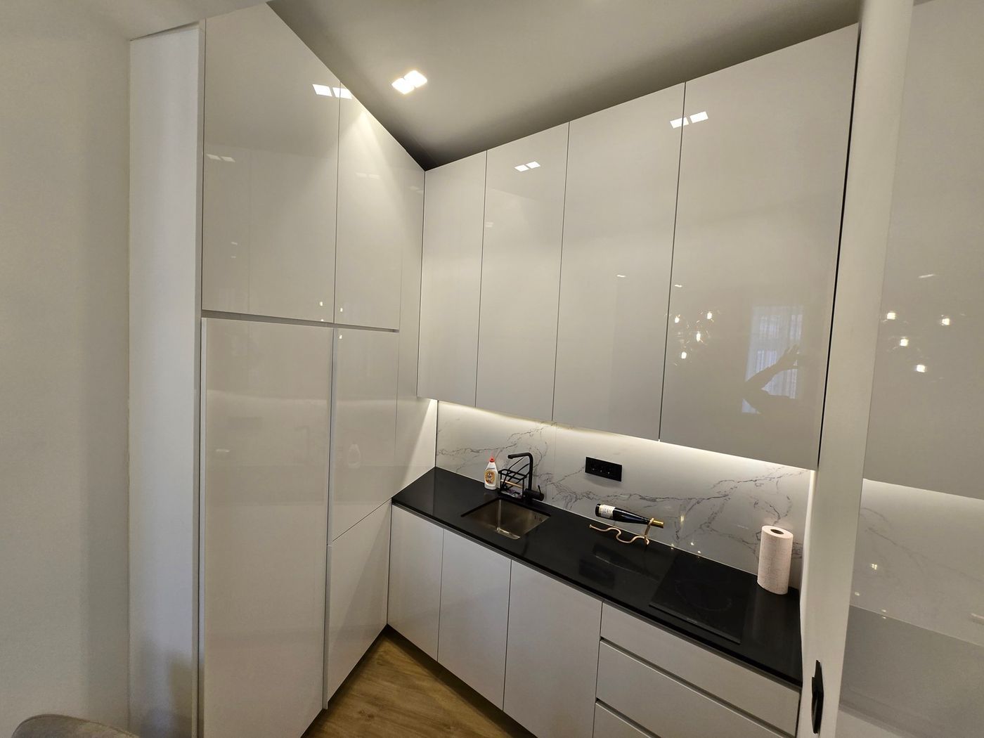 stan na prodaju Novi Sad 57m2 543384