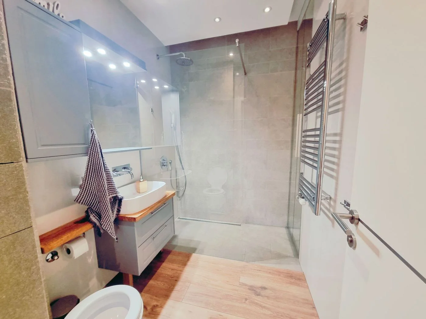 stan na prodaju Novi Sad 132m2 543676