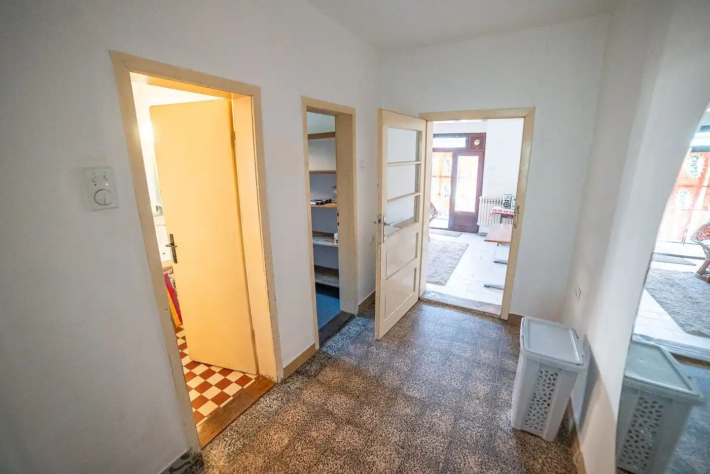 kuca na prodaju Futog 220m2 565838