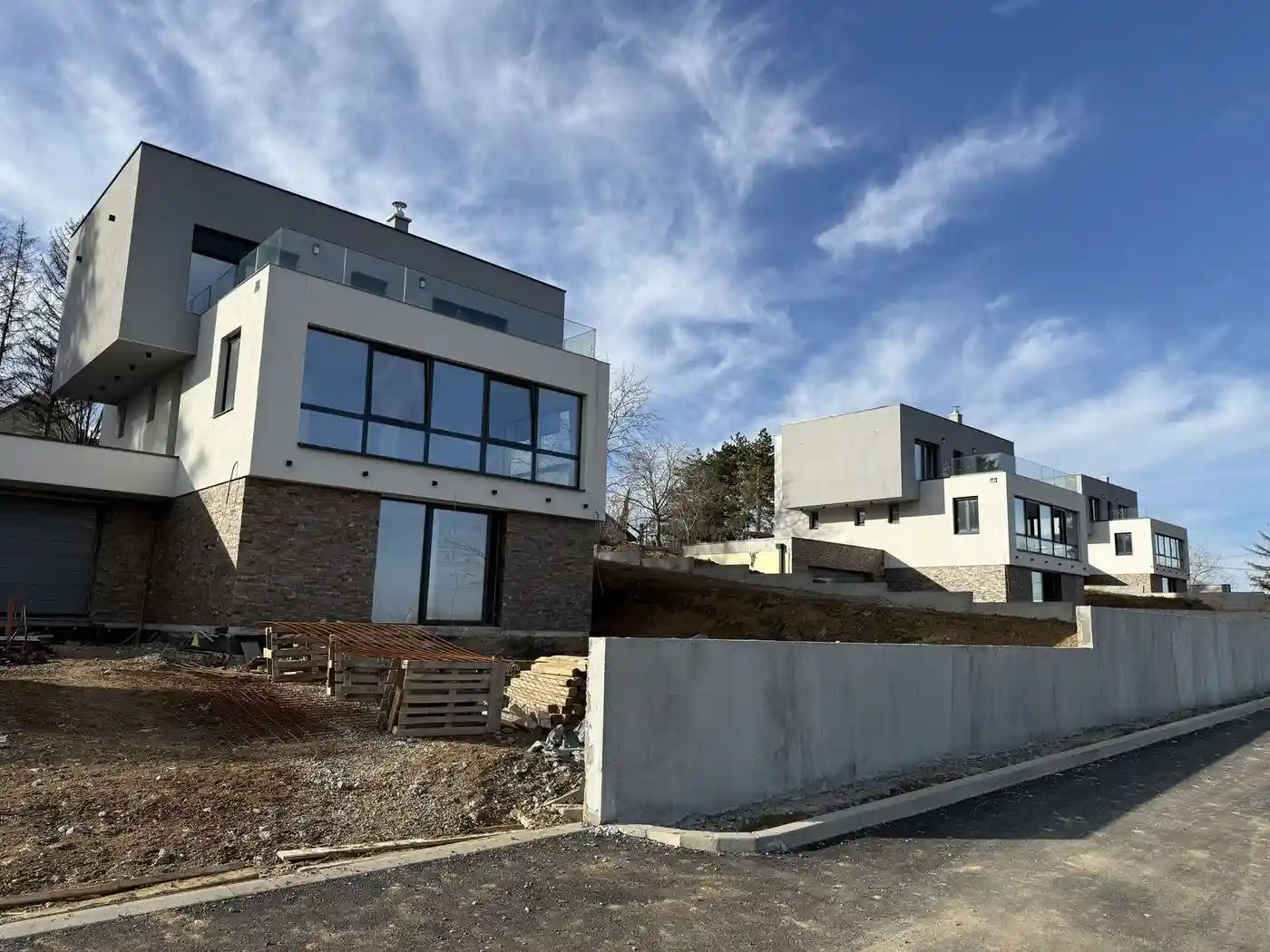 kuca na prodaju Sremska Kamenica 316m2 544005
