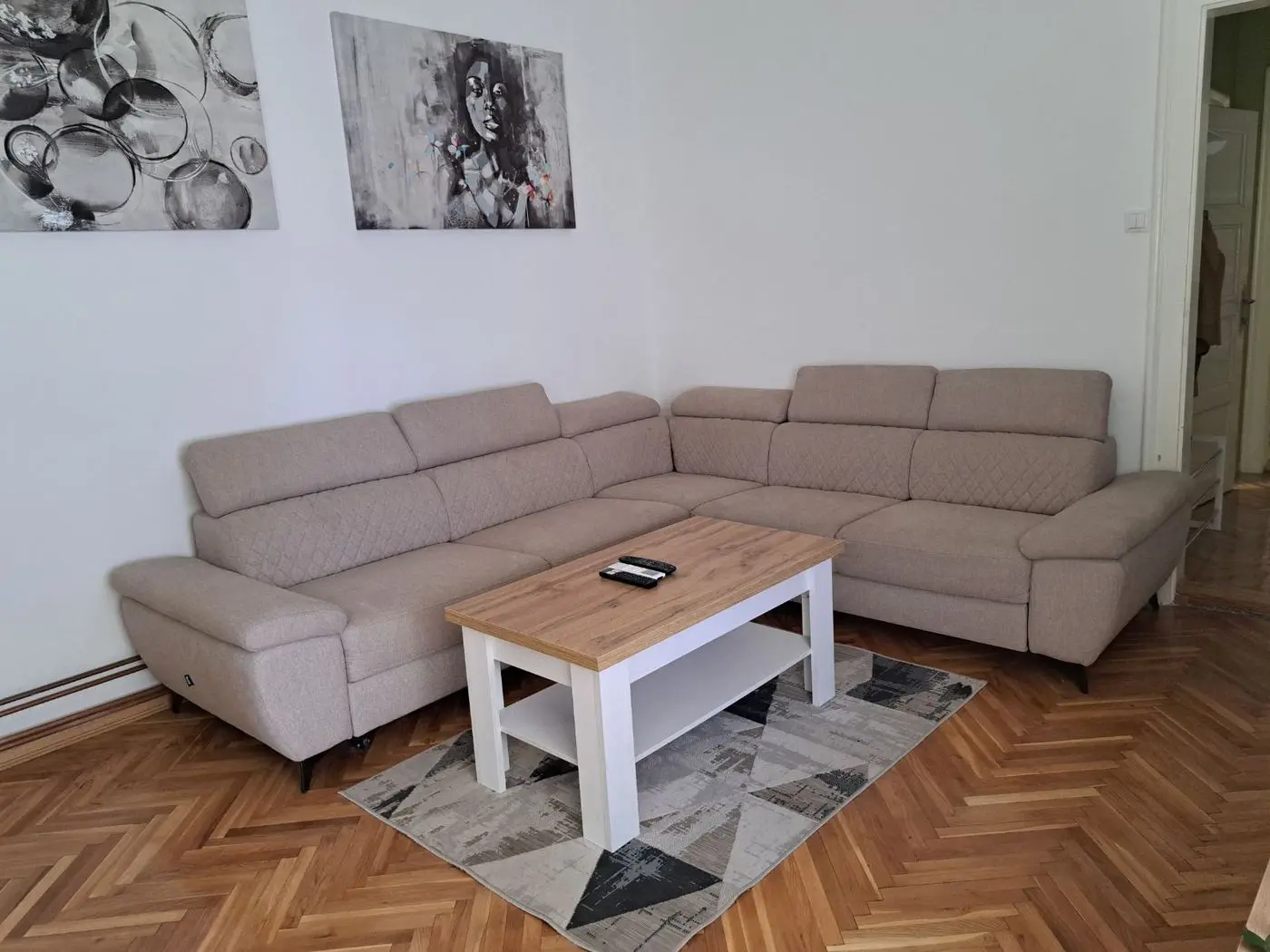 stan na prodaju Novi Sad, 53m2 12890