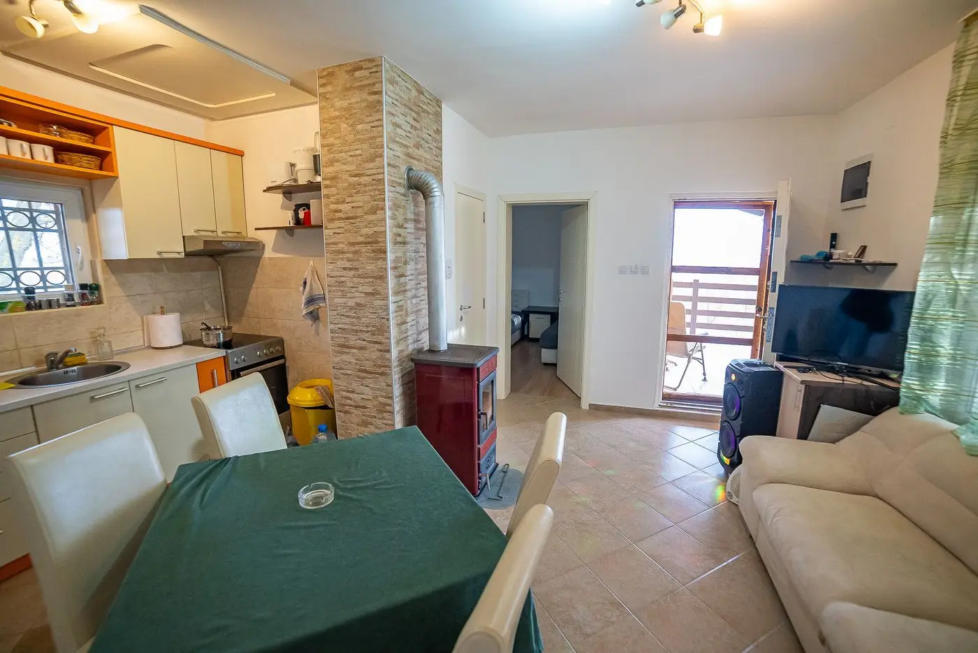 kuca na prodaju Maradik 45m2 566971