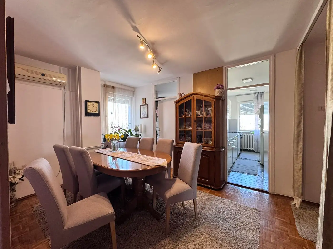 stan na prodaju Novi Sad 80m2 544582