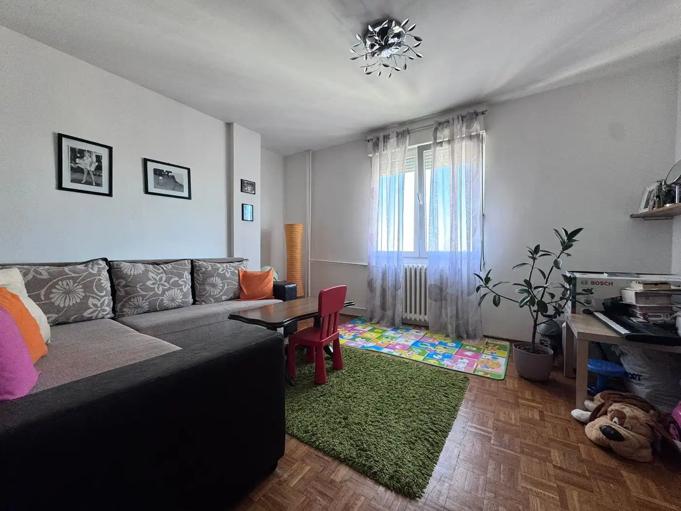 stan na prodaju Novi Sad 80m2 544582