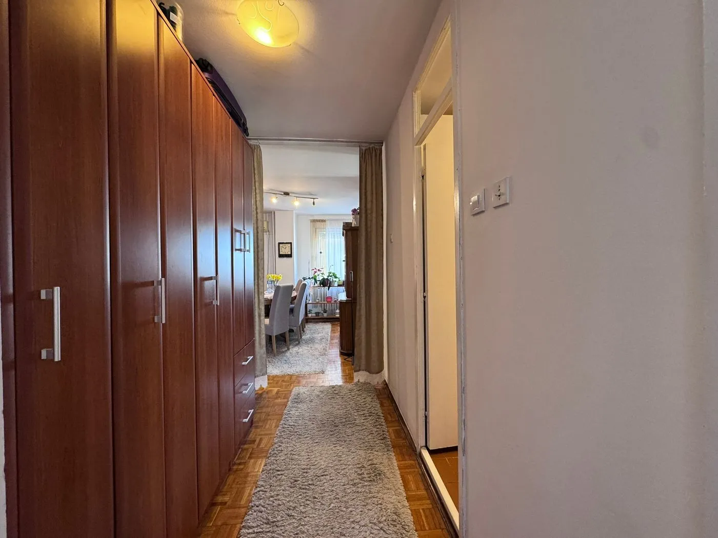stan na prodaju Novi Sad 80m2 544582