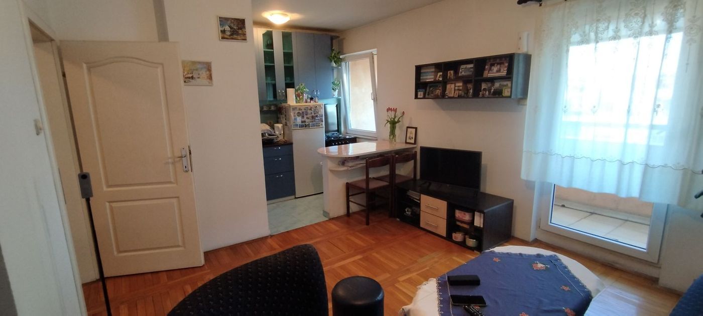 stan na prodaju Novi Sad 57m2 544863