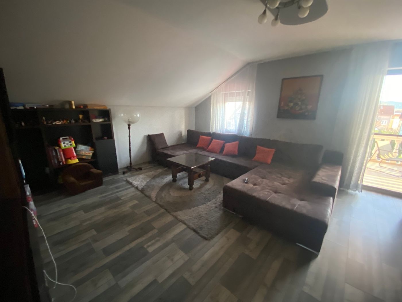 kuca na prodaju Veternik 480m2 545198
