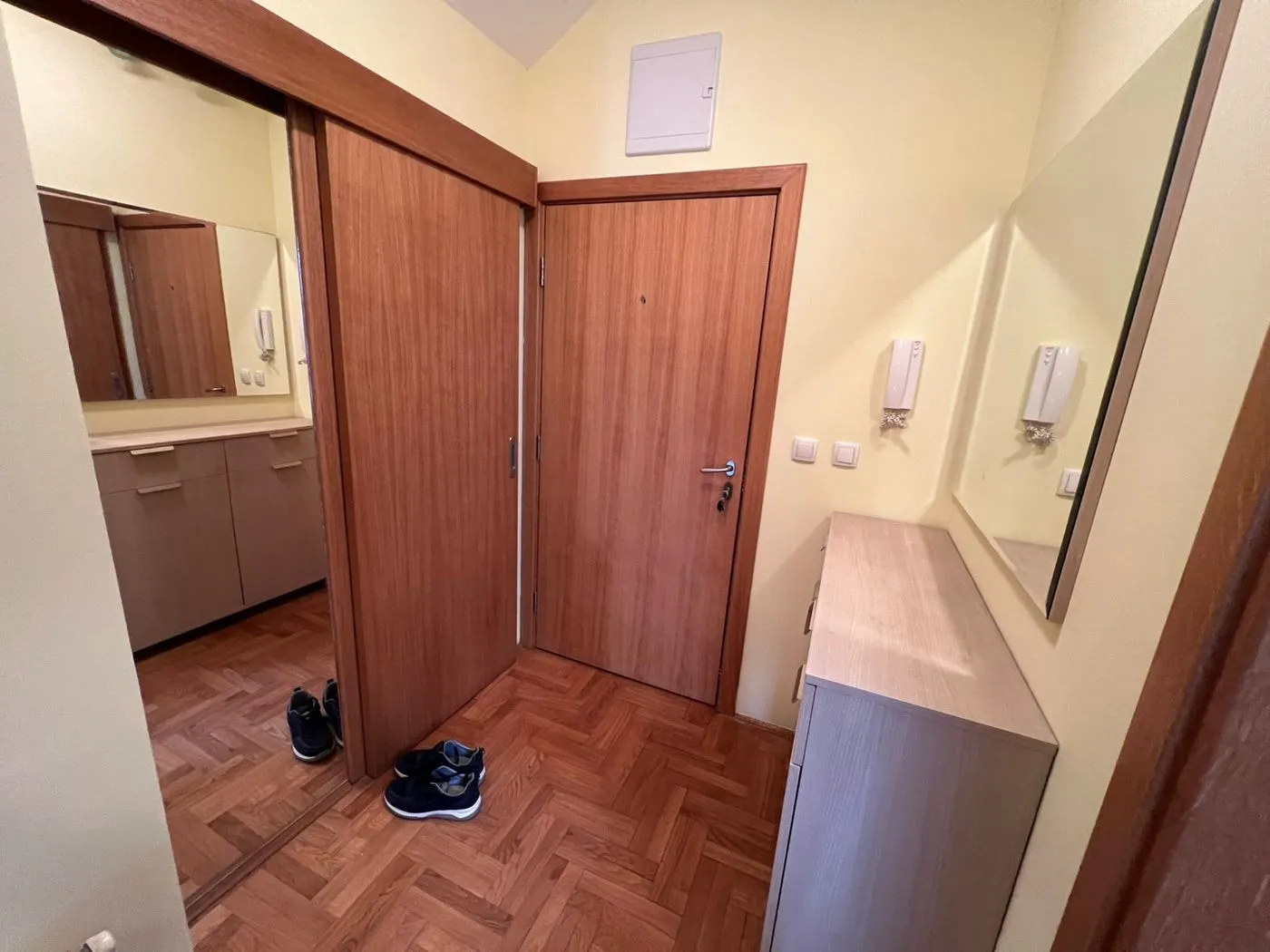 stan na prodaju Novi Sad 72m2 545965