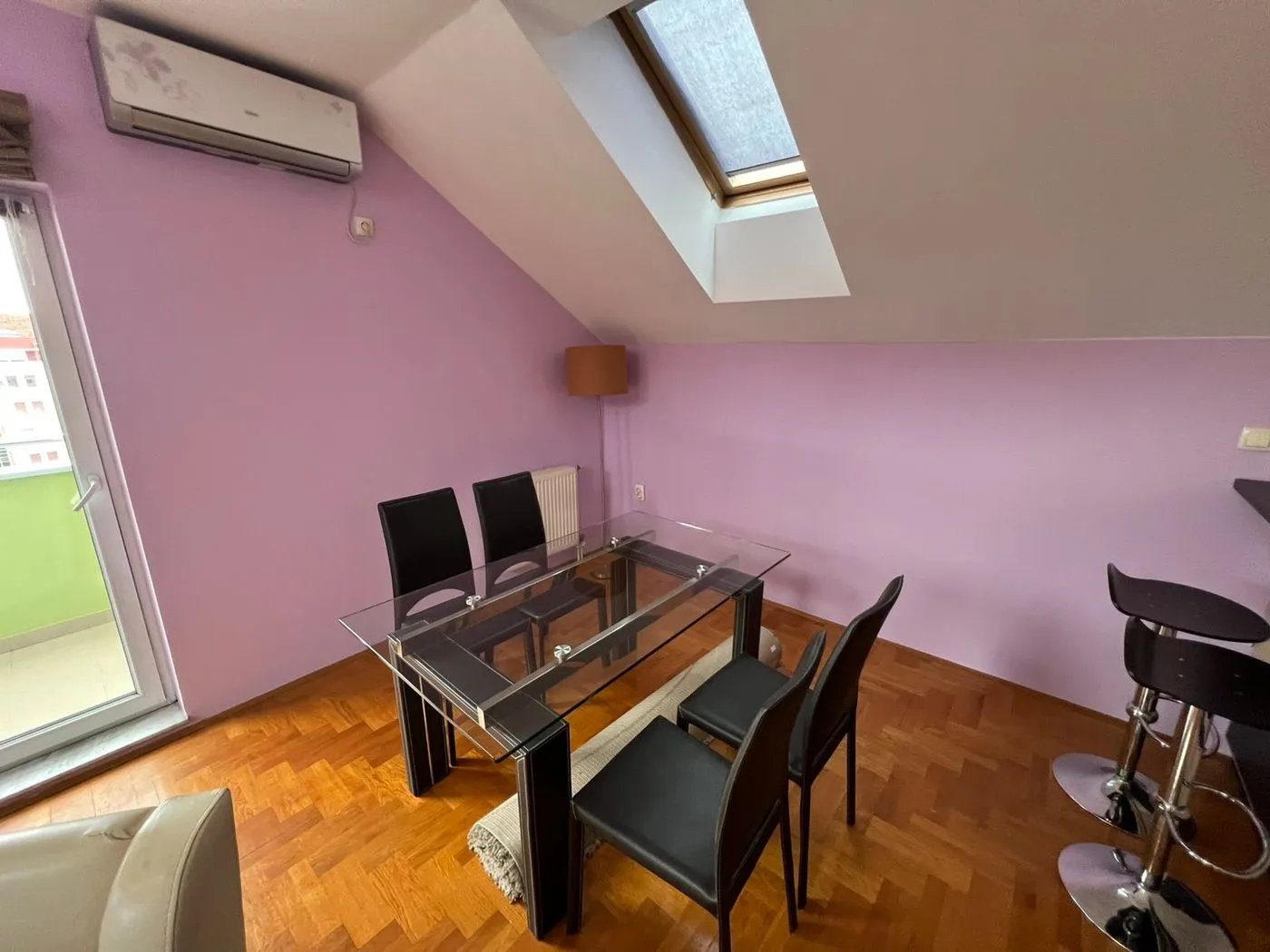 stan na prodaju Novi Sad 72m2 545965