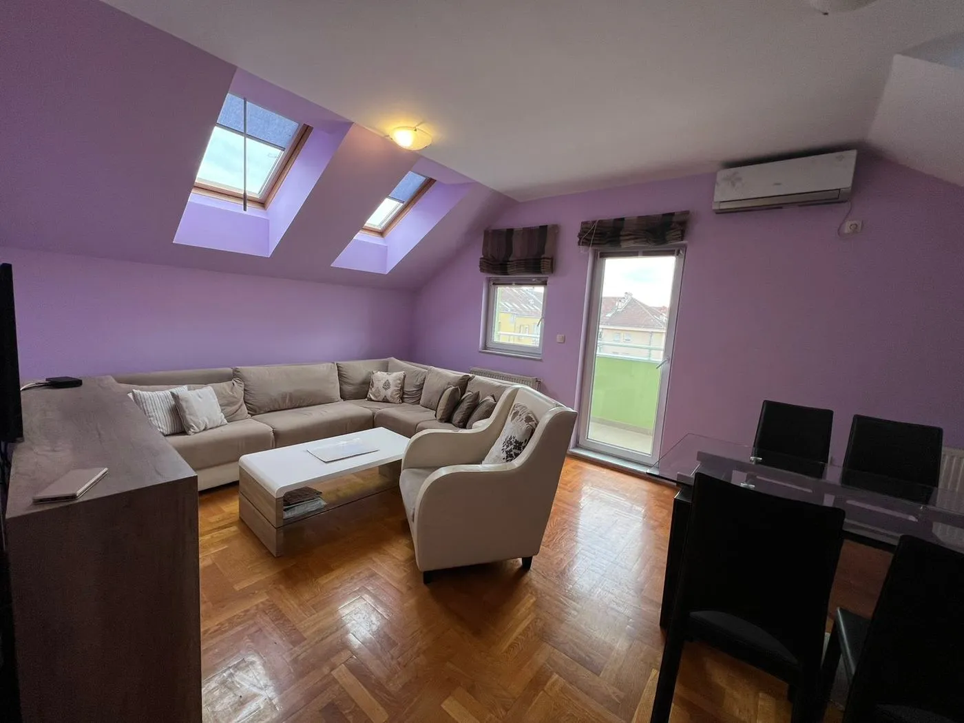 stan na prodaju Novi Sad, 72m2 545965
