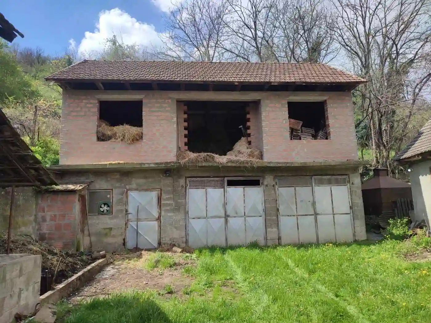 kuca na prodaju Beočin 244m2 546104