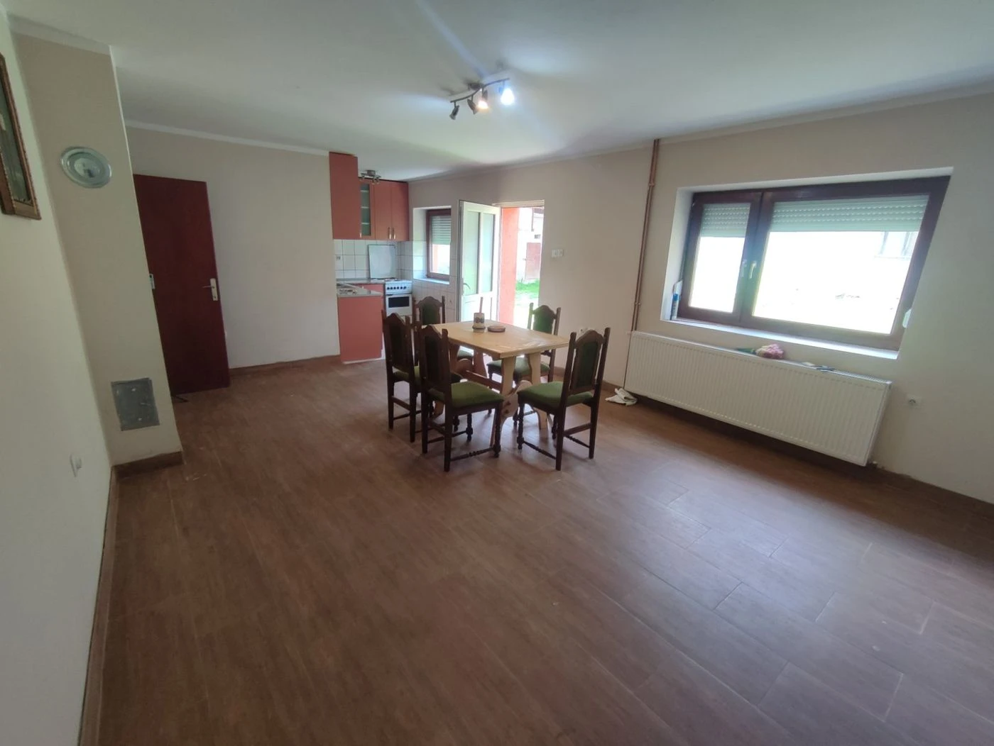 kuca na prodaju Beočin 244m2 546104