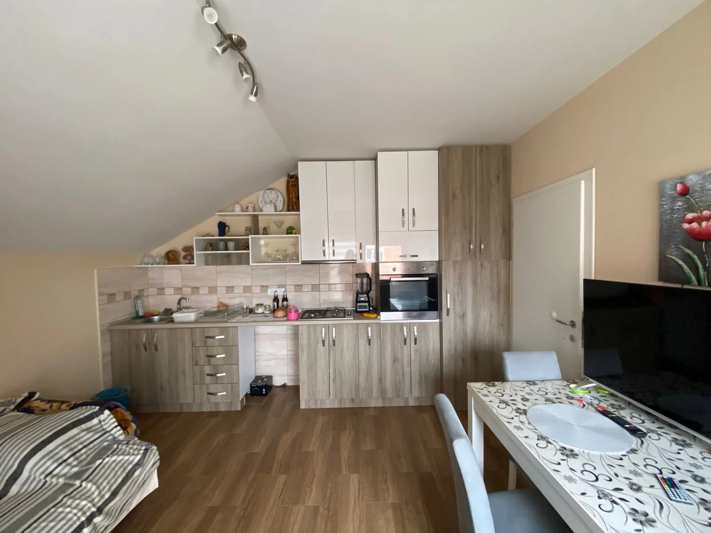 kuca na prodaju Rumenka 151m2 546565