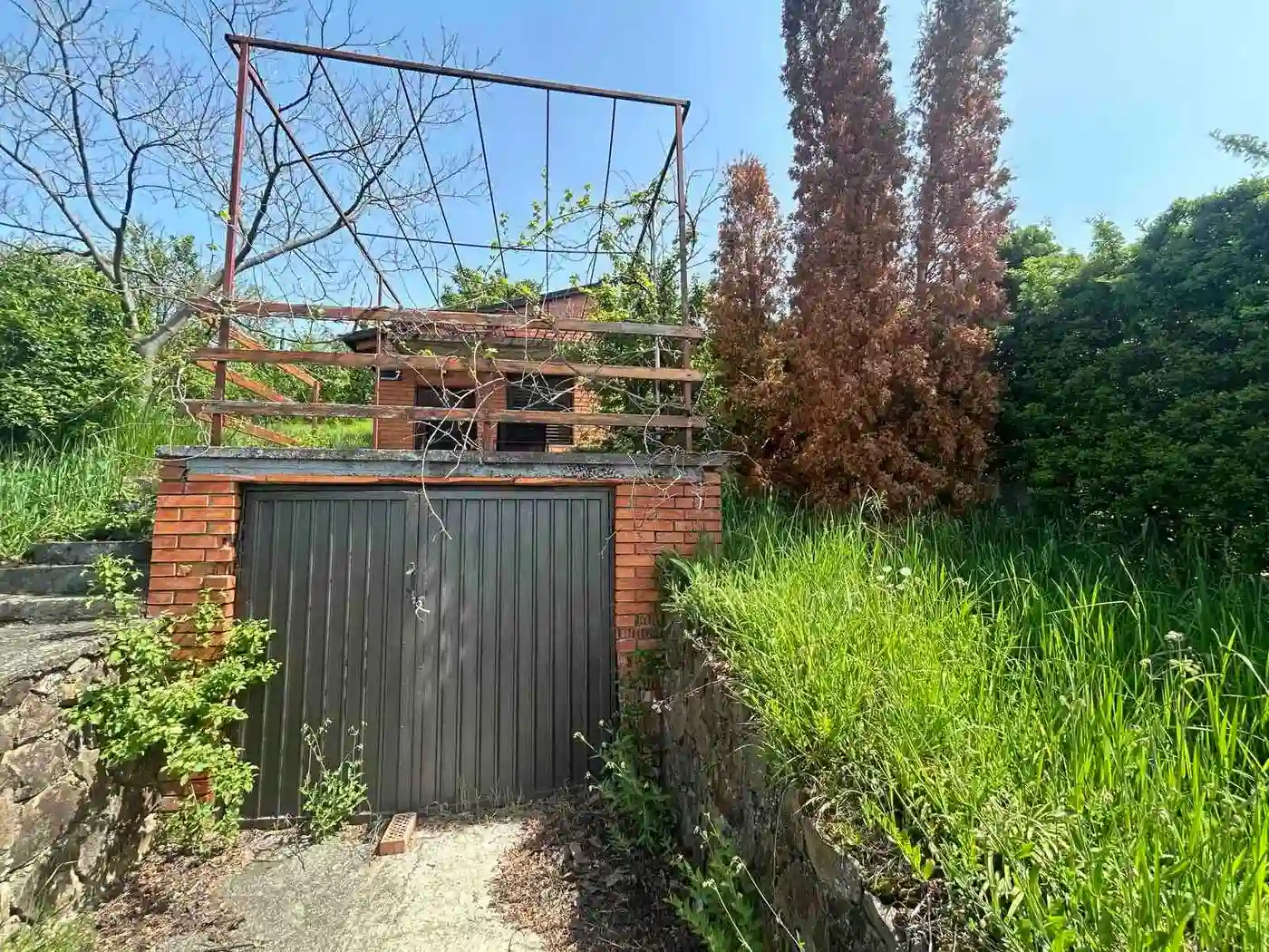 kuca na prodaju Ledinci 41m2 546905