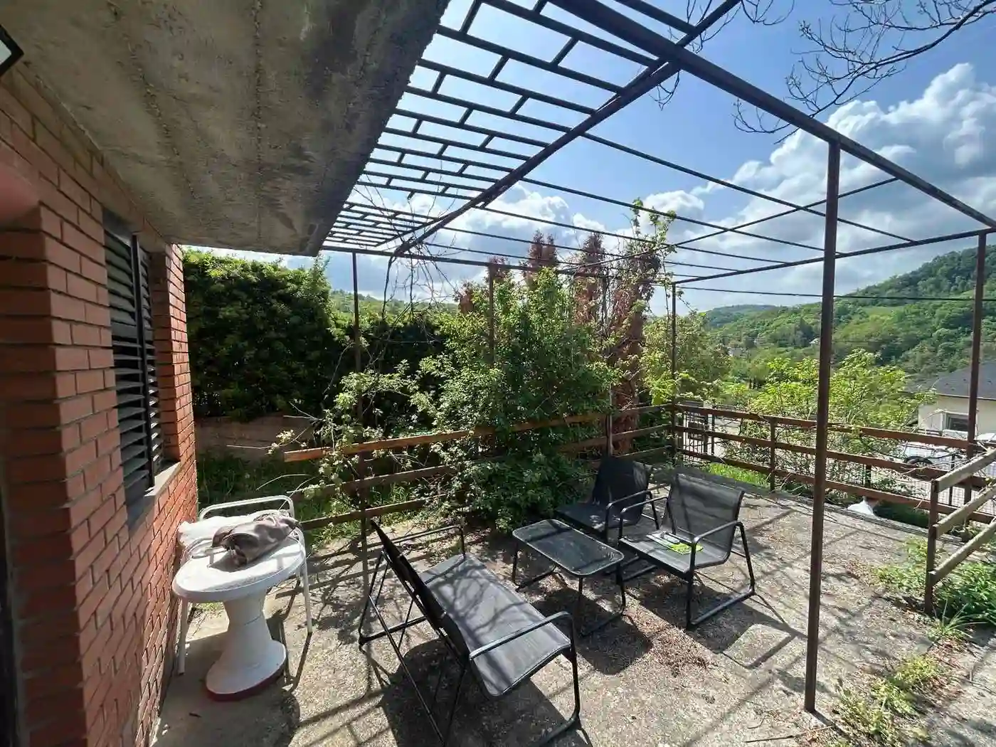 kuca na prodaju Ledinci 41m2 546905