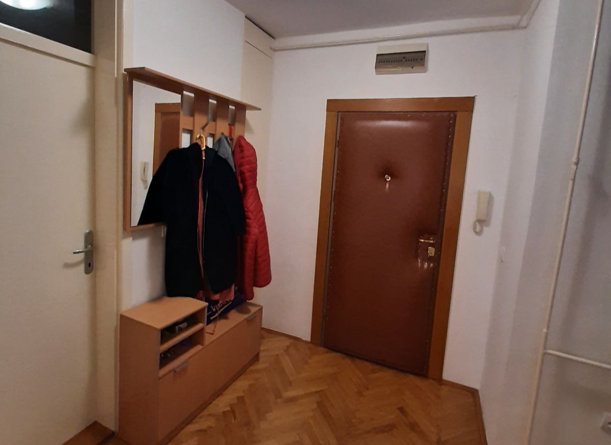 stan na prodaju Novi Sad 76m2 547042