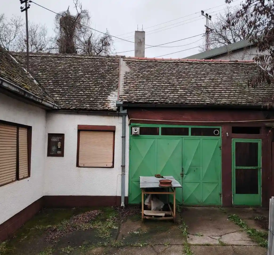 kuca na prodaju Čerević, 106m2 547036