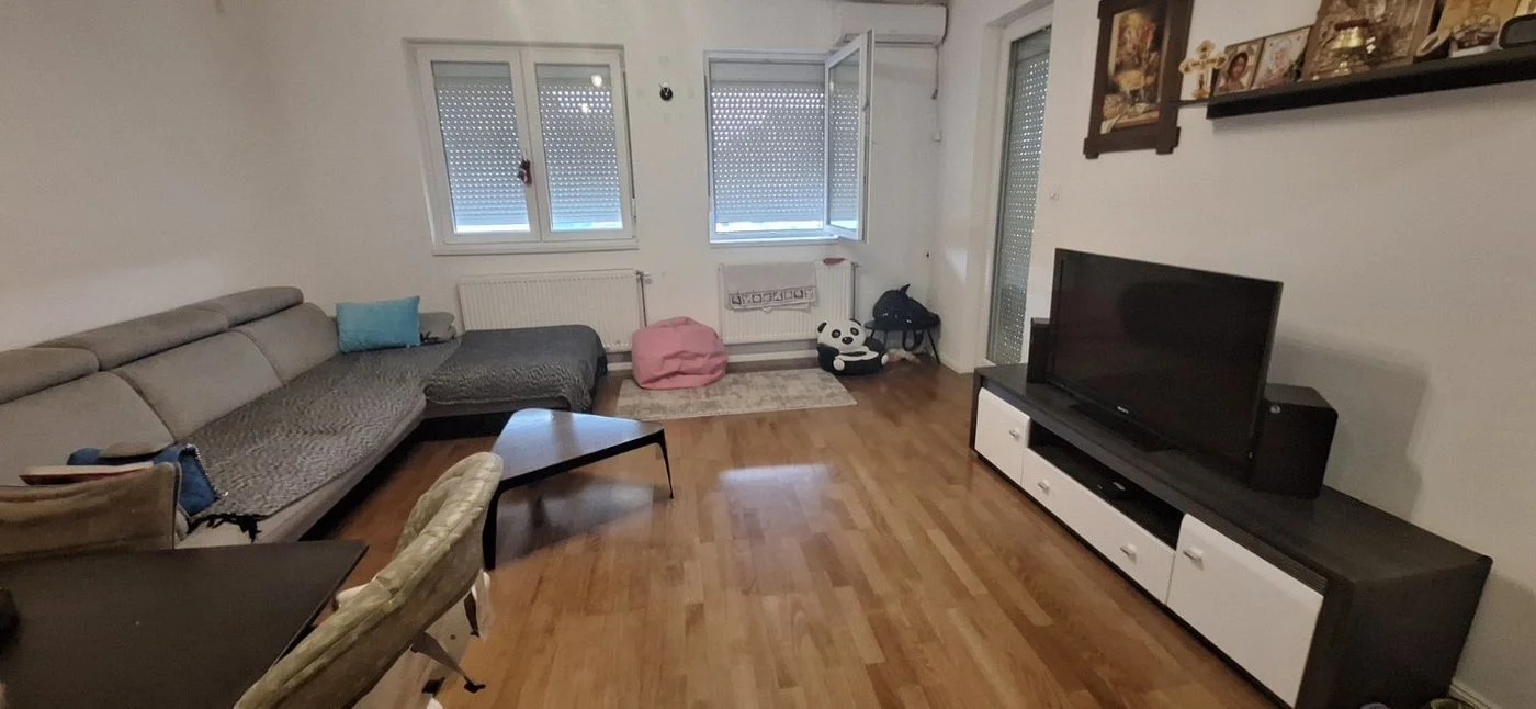 stan na prodaju Novi Sad 75m2 547428