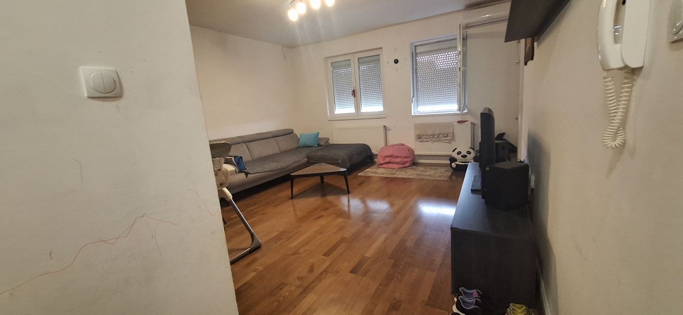 stan na prodaju Novi Sad 75m2 547428