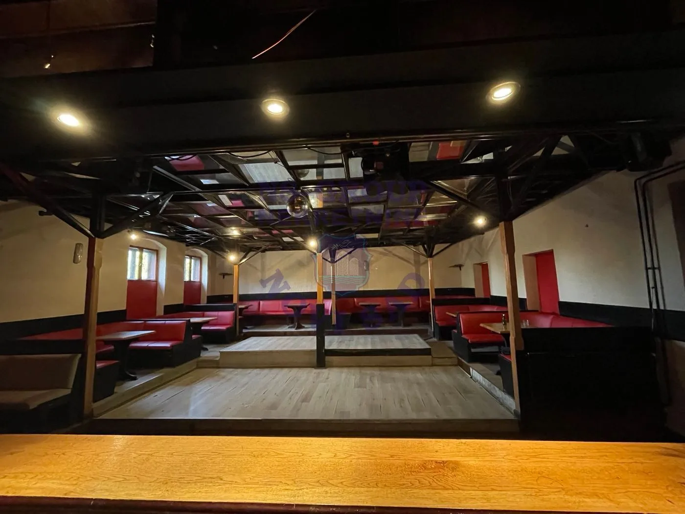 lokal na prodaju Ravno Selo 190m2 547418