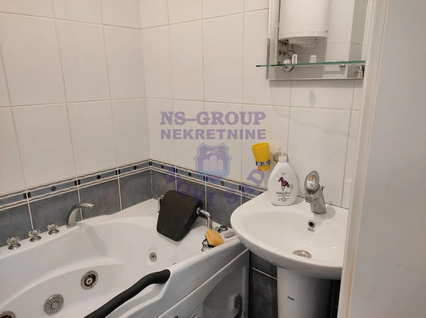 stan na prodaju Novi Sad 120m2 547842
