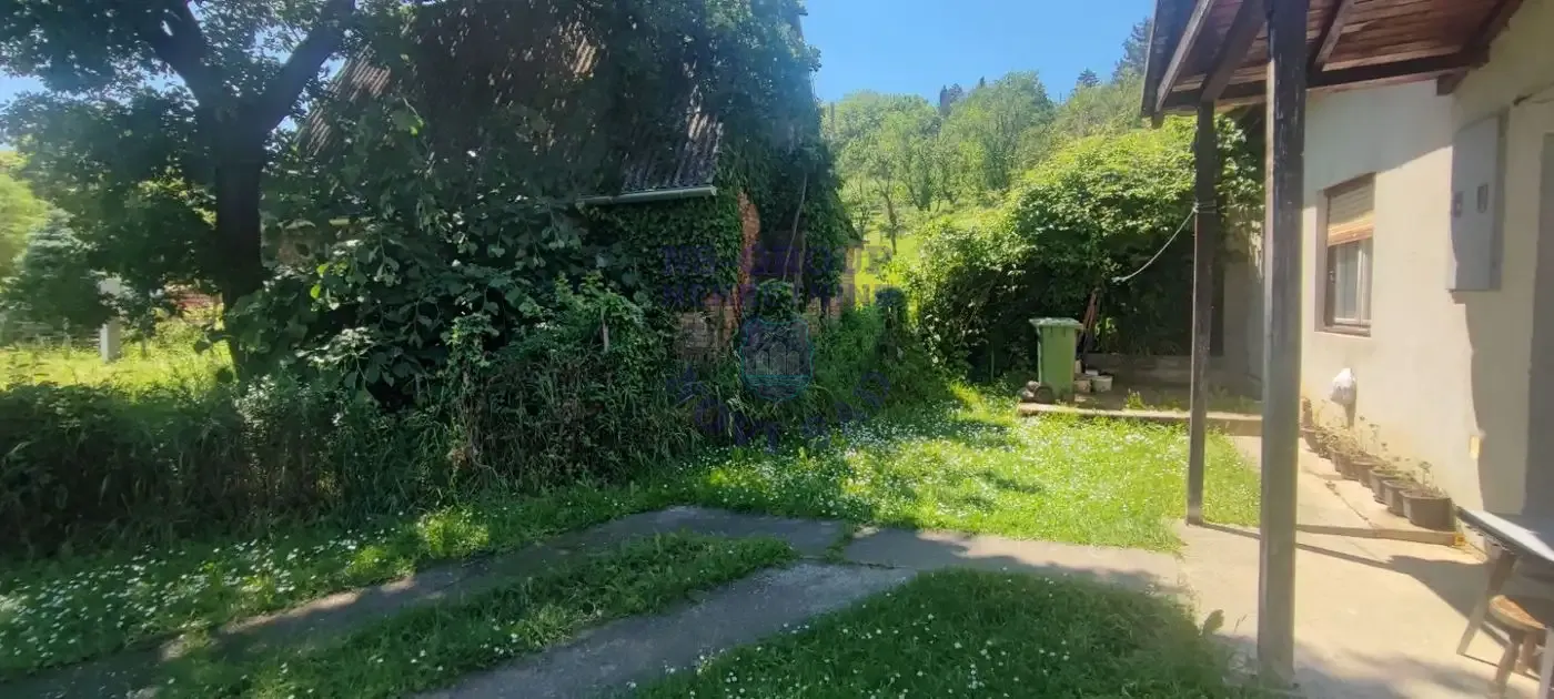kuca na prodaju Sremska Kamenica 52m2 547958