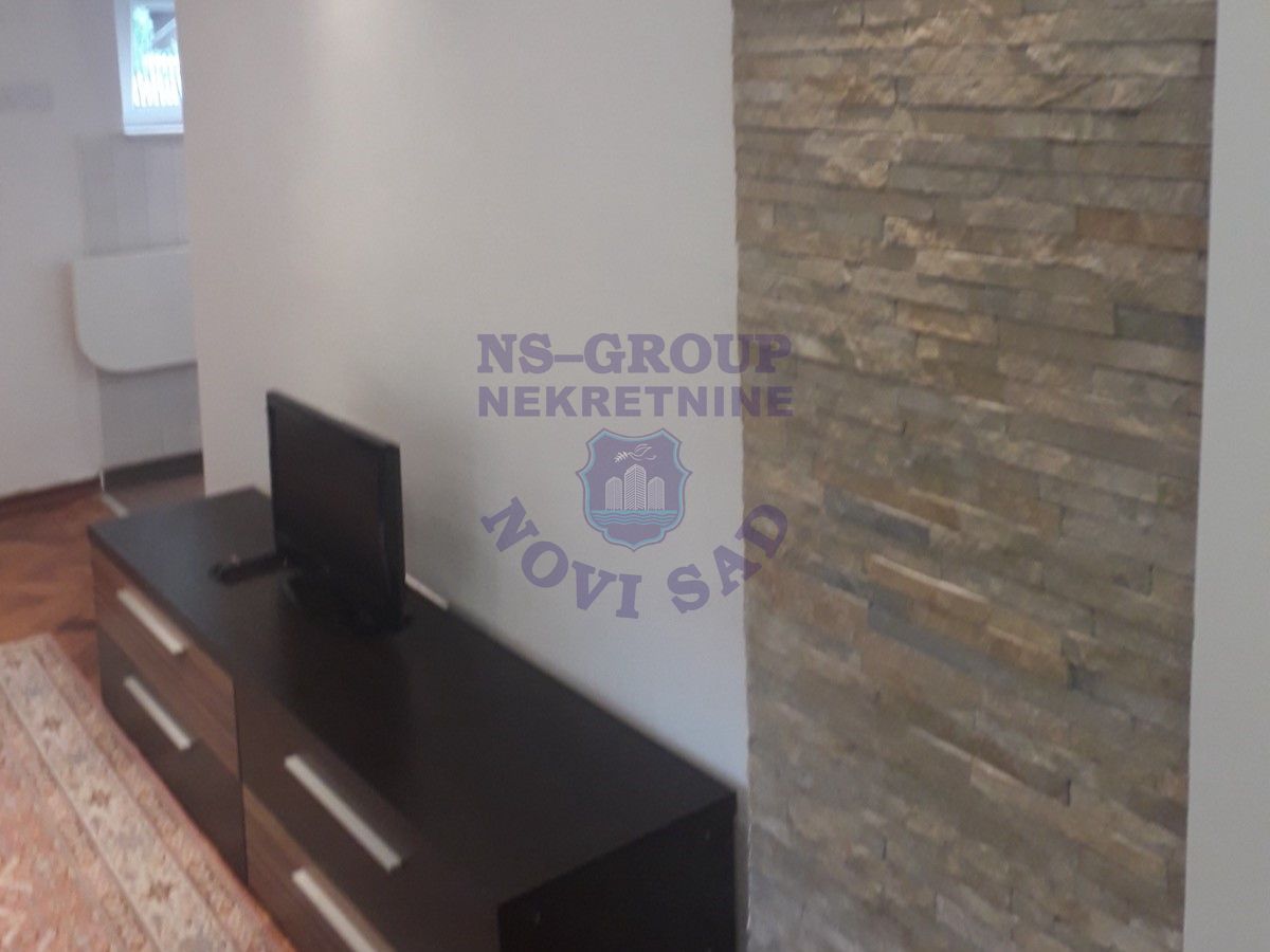 stan na prodaju Novi Sad 46m2 548059