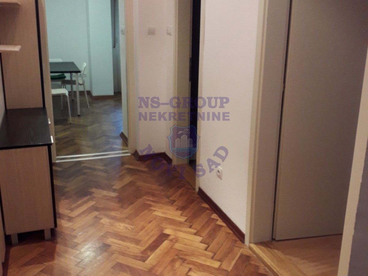stan na prodaju Novi Sad 46m2 548059