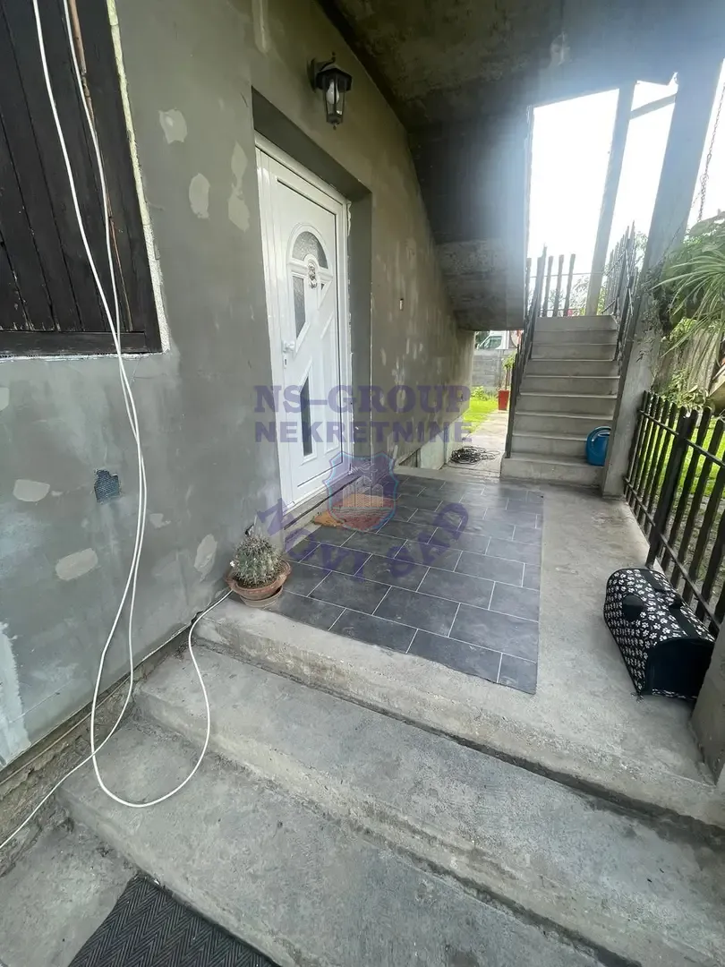 kuca na prodaju Novi Sad 90m2 548157