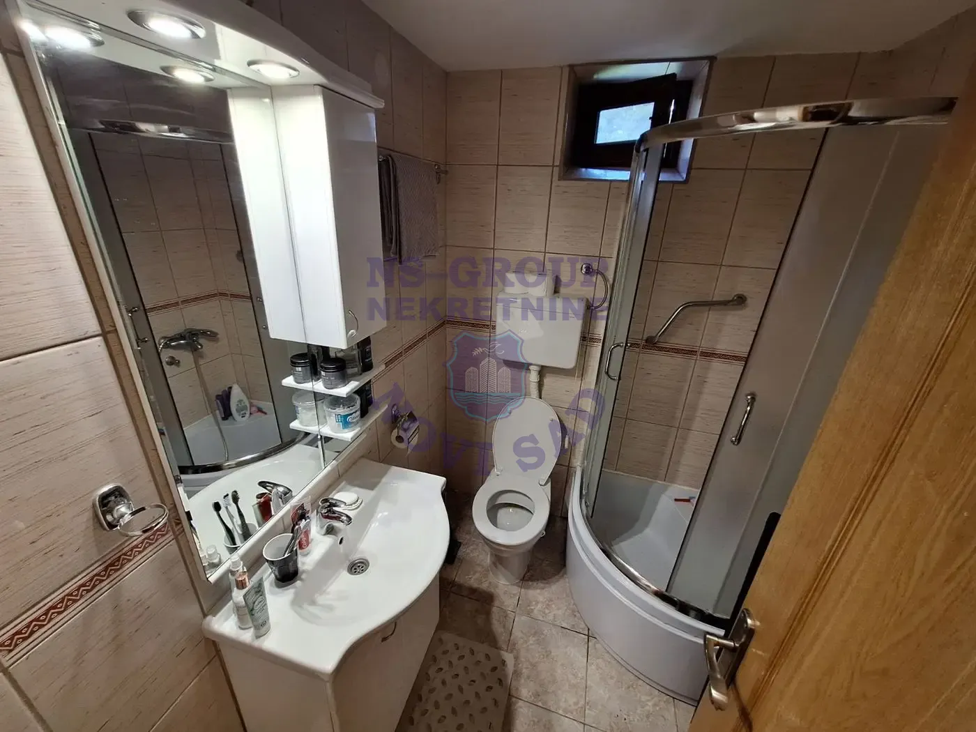 kuca na prodaju Sremska Kamenica 40m2 548168