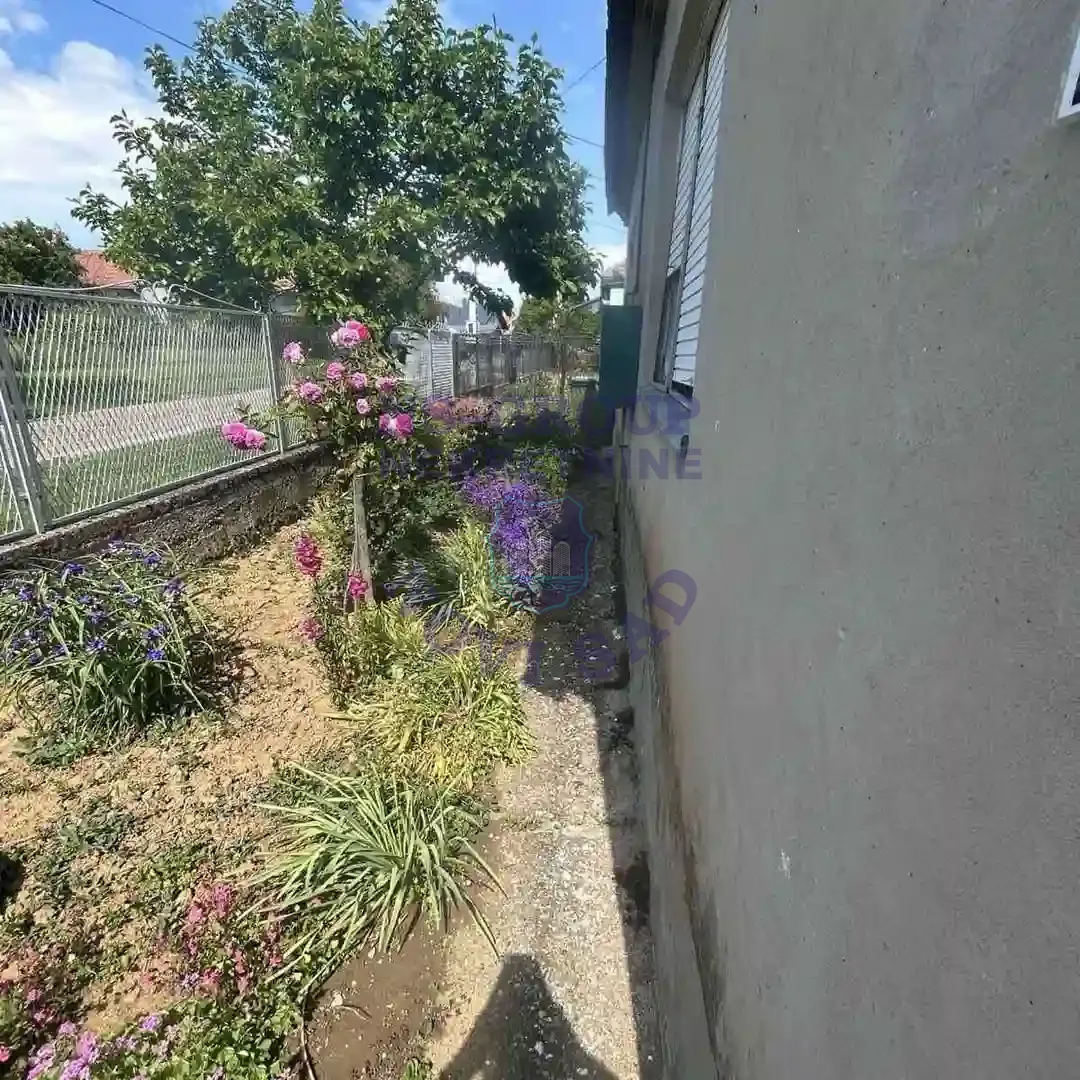 kuca na prodaju Čortanovci 80m2 544090