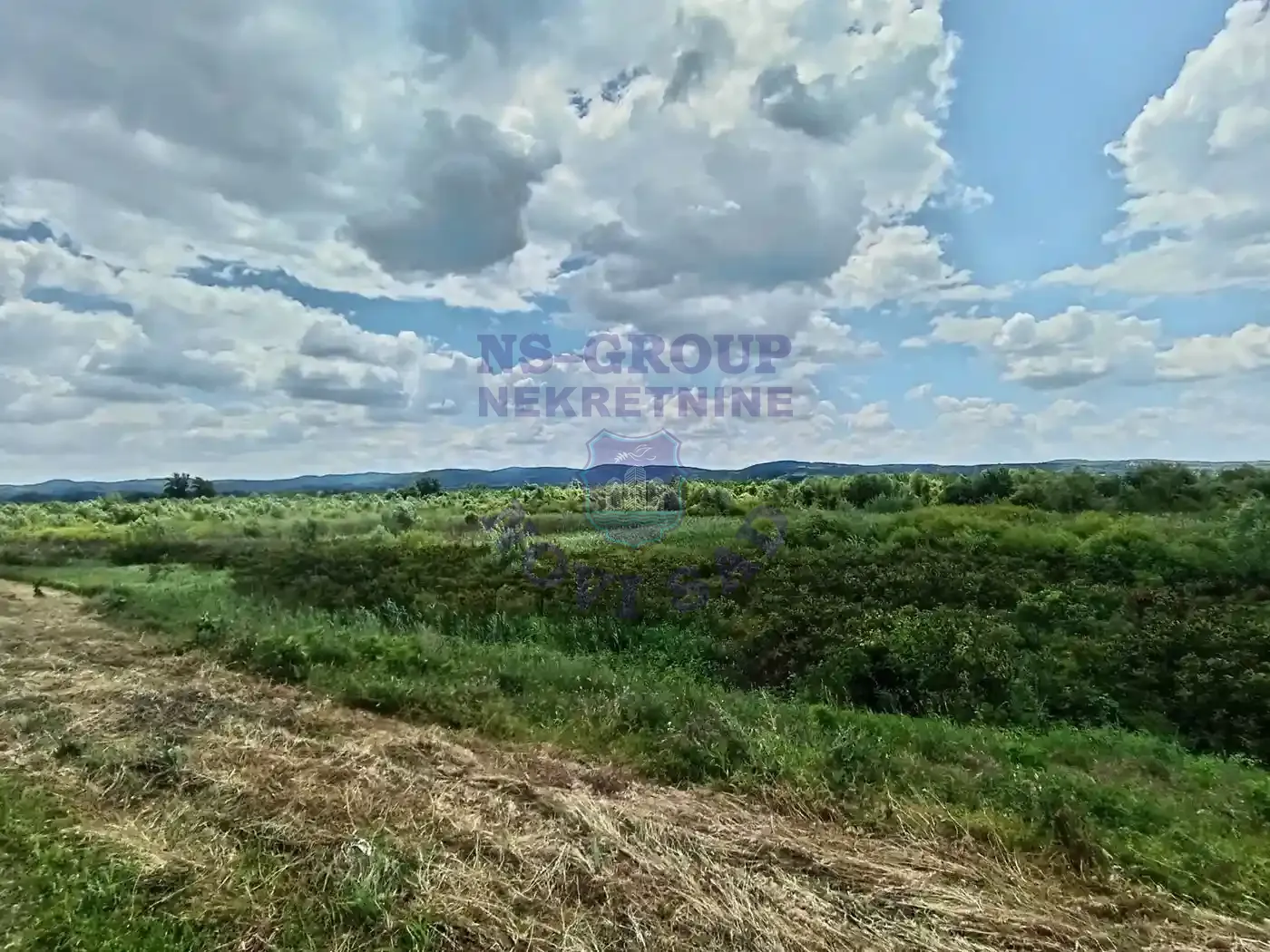 plac na prodaju Futog 592m2 548664